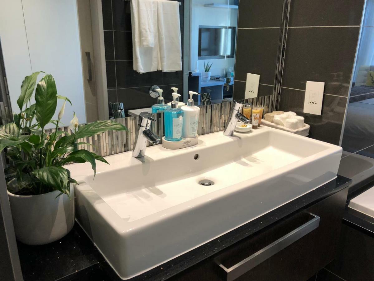 Sandton Skye Suites Johannesburg Bagian luar foto